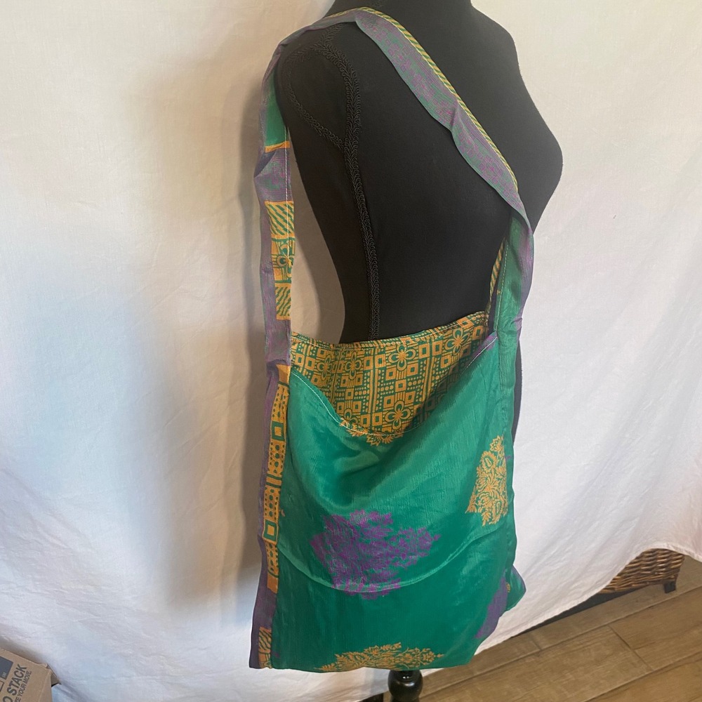 Silkβ Tote Bag